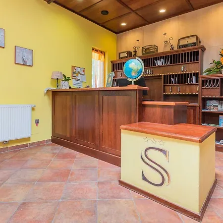 Garni Steinfeld Hotel 3*