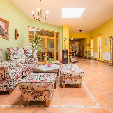 Garni Steinfeld Hotel Wiener Neustadt