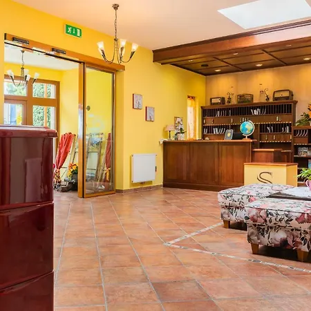 Garni Steinfeld Hotell Wiener Neustadt