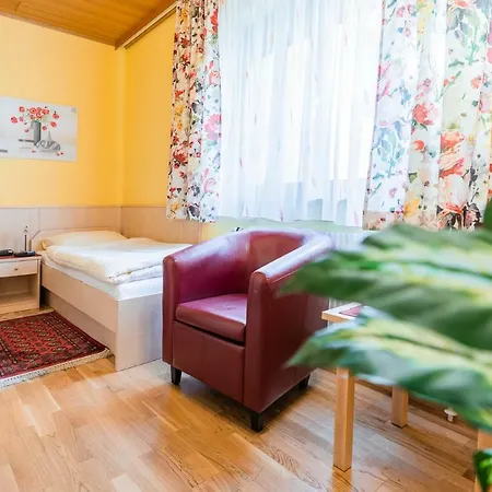 Garni Steinfeld 3* Wiener Neustadt