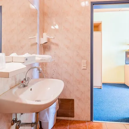 Garni Steinfeld Hotel