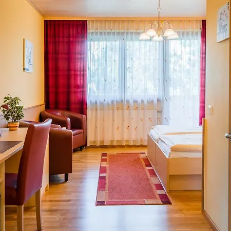 Garni Steinfeld 3* Wiener Neustadt
