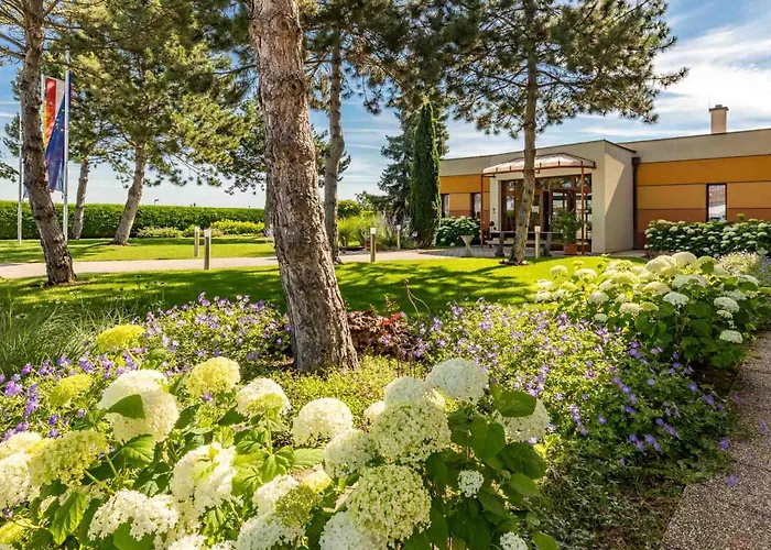 Garni Steinfeld Hotel 3*