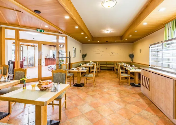 Garni Steinfeld Wiener Neustadt