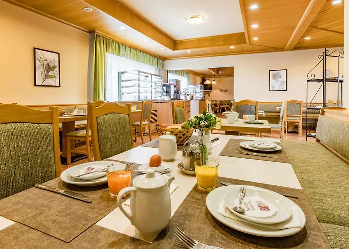 Garni Steinfeld Hotel