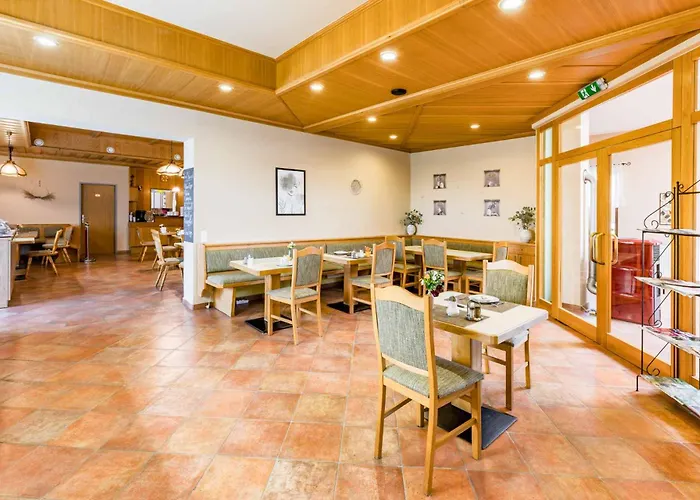 Garni Steinfeld 3* Wiener Neustadt