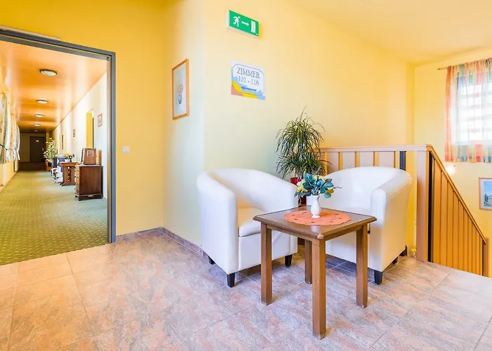 Garni Steinfeld Wiener Neustadt